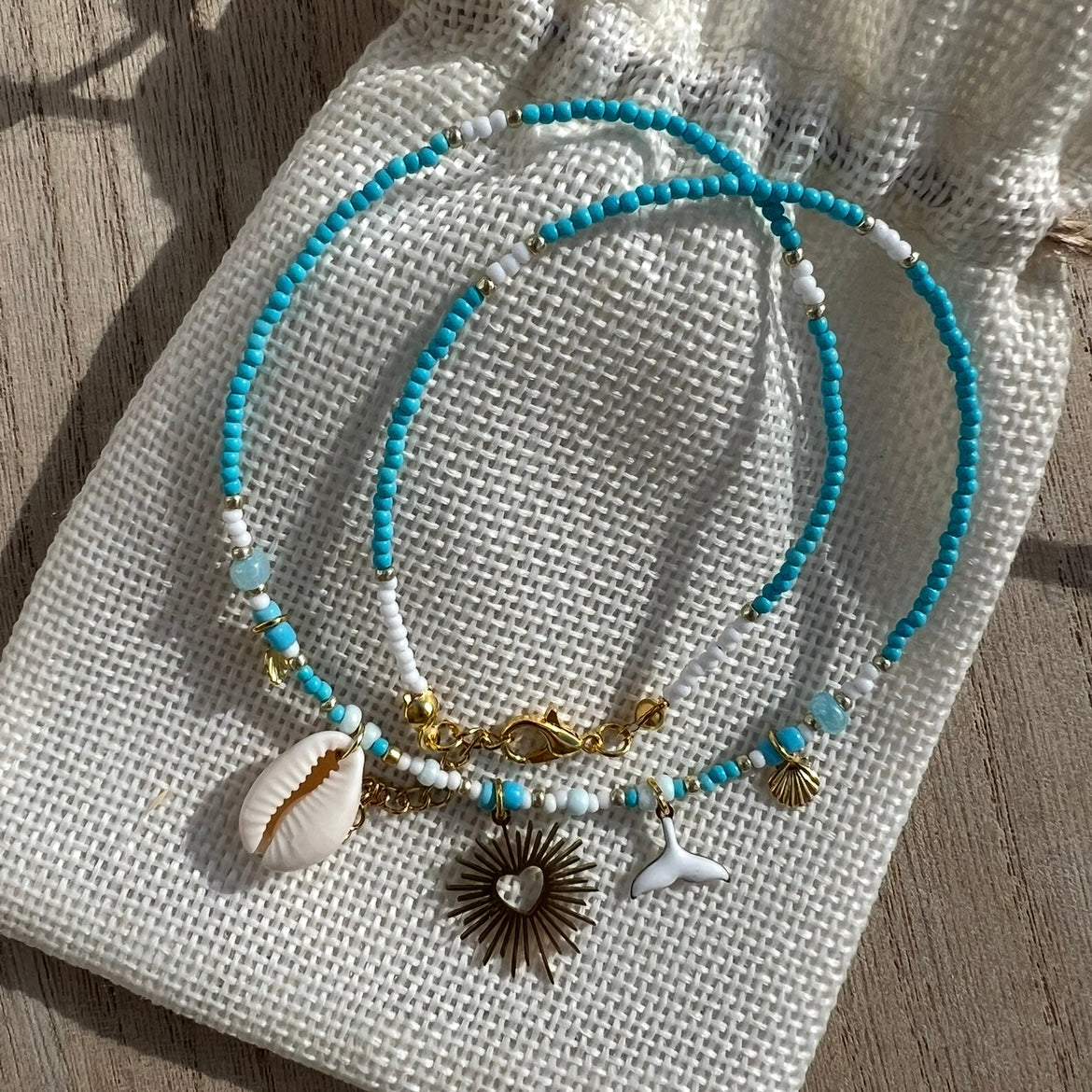 Collier Manille