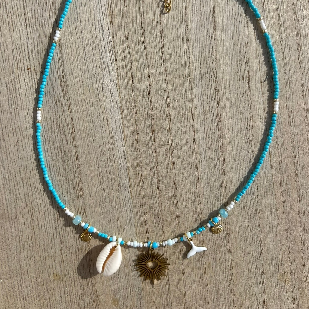 Collier Manille